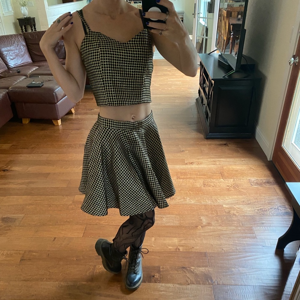 Black and Gold Two Piece Set (Crop Top and Skirt)